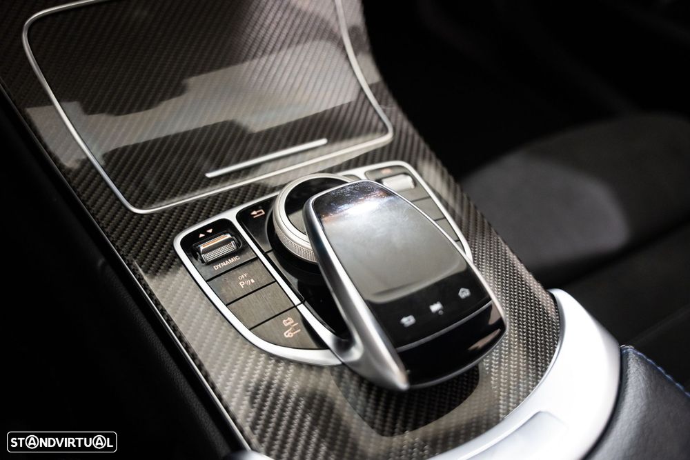 Mercedes-Benz C 300 de AMG Line - 24