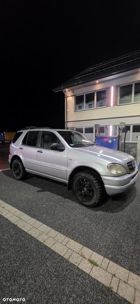 Mercedes-Benz ML - 2