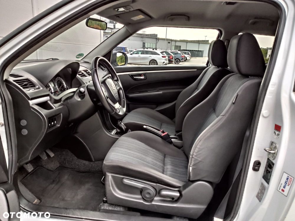 Suzuki Swift 1.2 Premium - 19