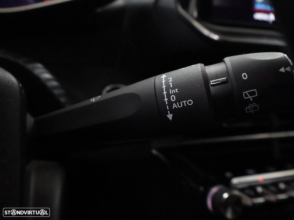 Peugeot 2008 1.5 BlueHDi GT - 20