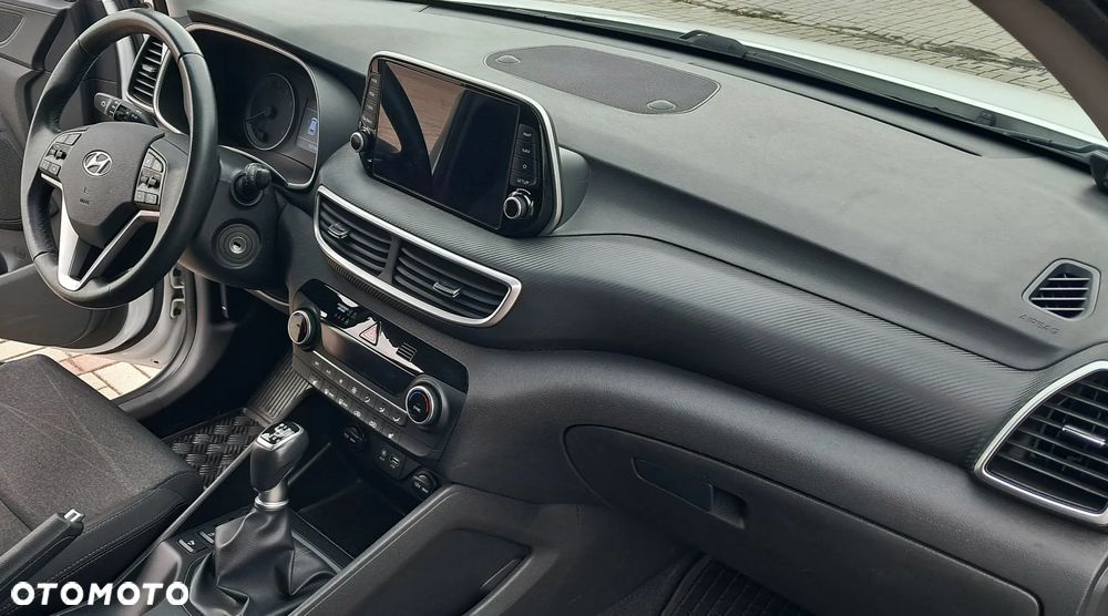Hyundai Tucson 1.6 Turbo 2WD Style - 22