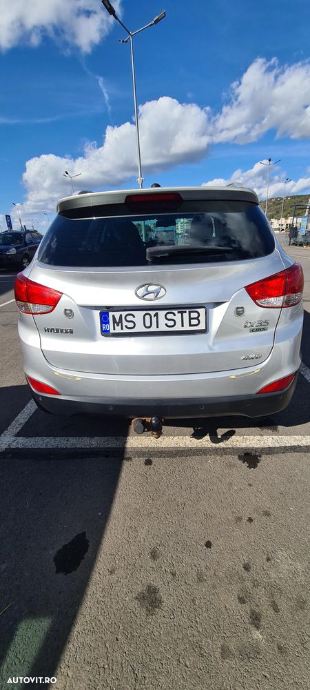 Hyundai ix35 2.0 CRDI High 4WD GLS Aut. Luxury+ - 2
