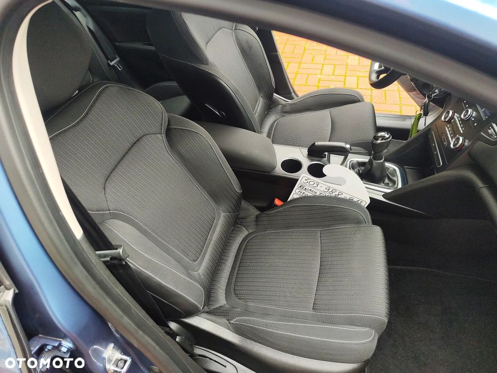 Renault Megane ENERGY TCe 100 LIFE - 17