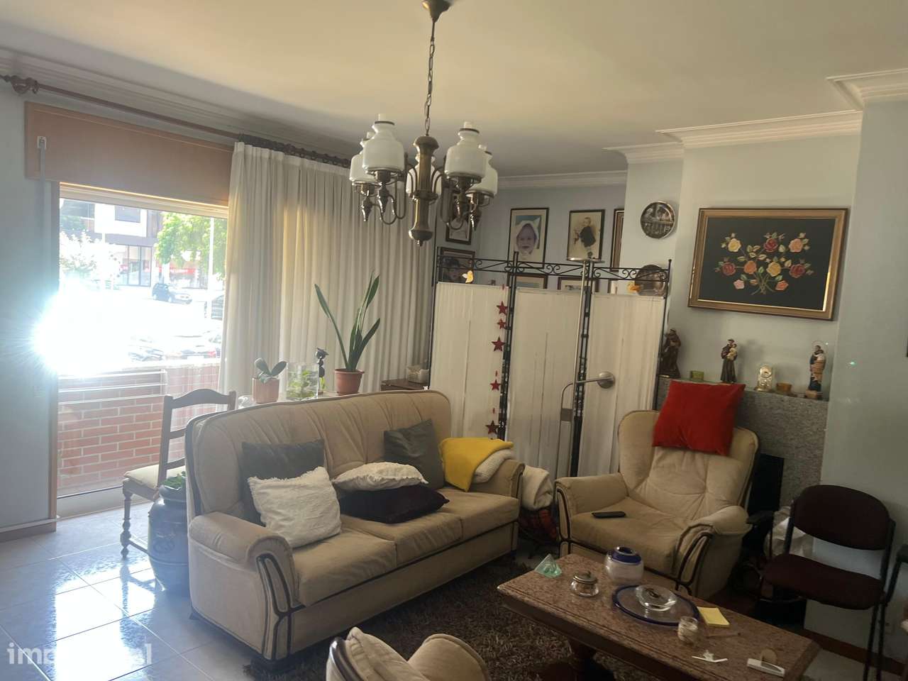 Apartamento T2 centro Barcelos, prédio Fersil, bem situado - Grande imagem: 3/7