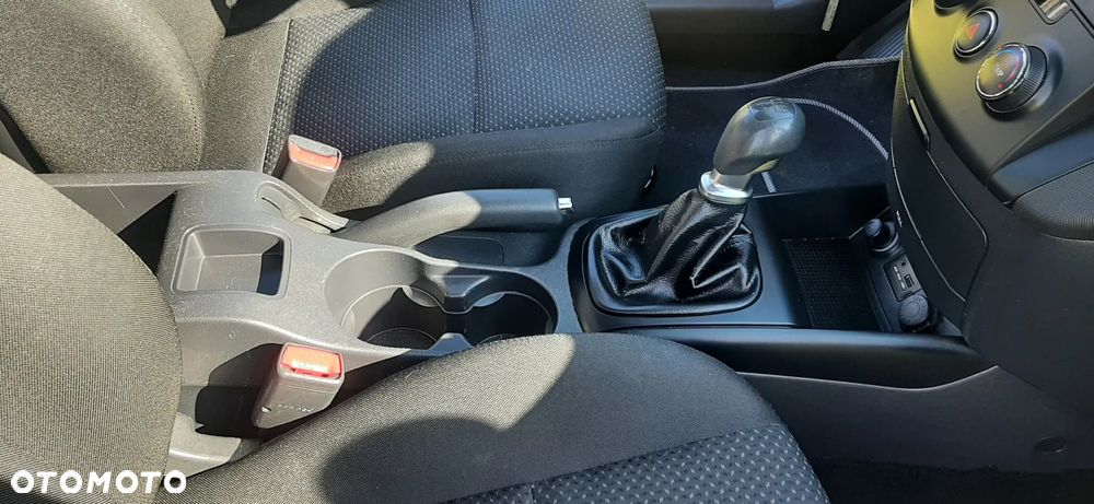 Hyundai i30 1.4 Edition 20 - 26