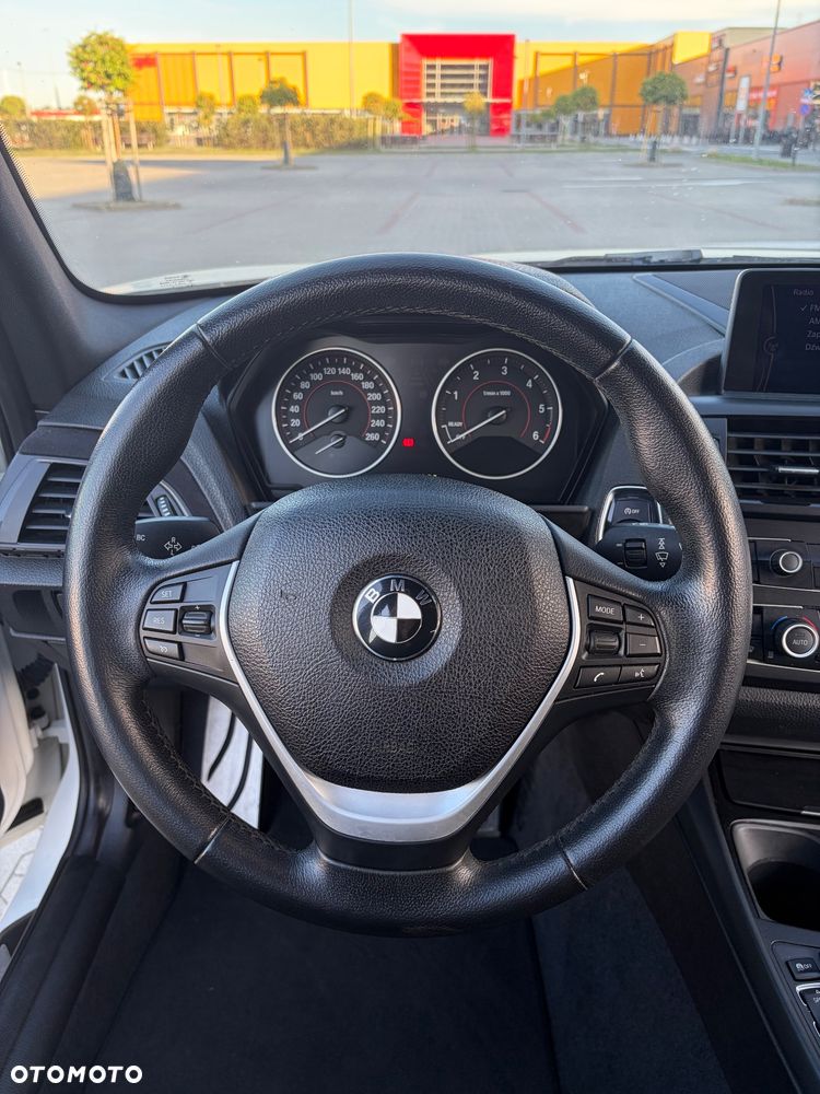 BMW Seria 1 118d Sport Line - 15