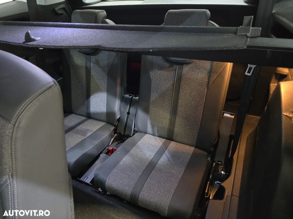 Peugeot 5008 1.2L PureTech EAT8 S&S Allure - 16