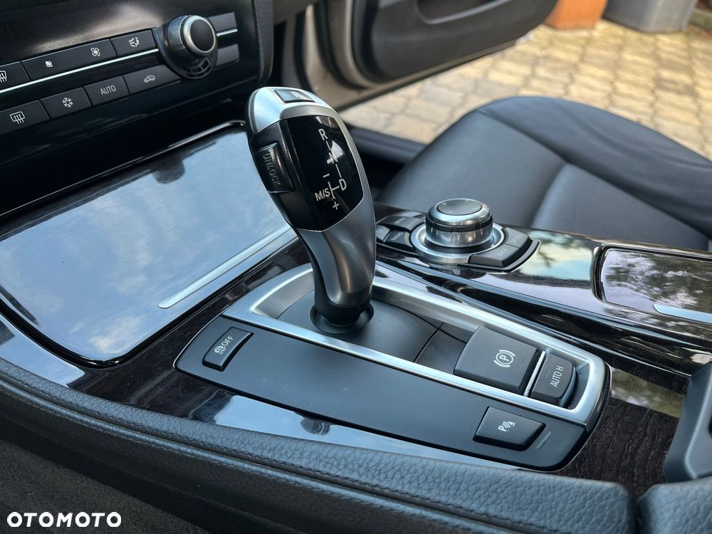 BMW Seria 5 - 27