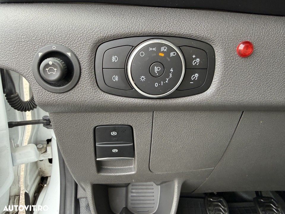 Ford Transit Transport international Tahograf - 18