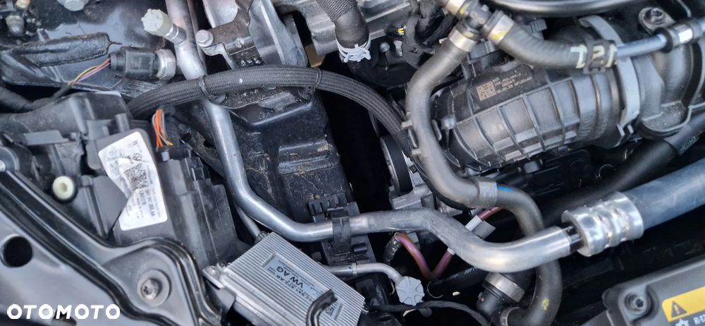 Volkswagen Golf 1.5 eTSI OPF DSG Style - 30