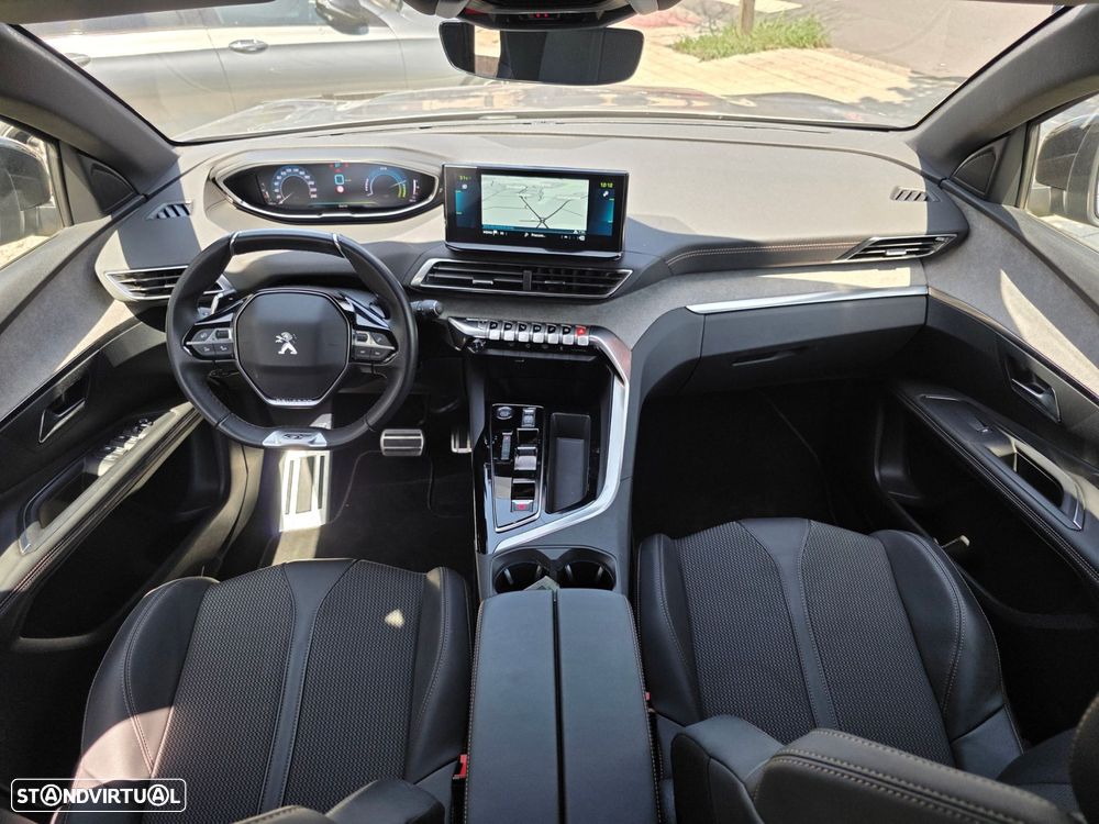 Peugeot 3008 1.6 Hybrid GT e-EAT8 - 26