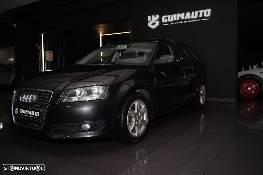 Audi A3 Sportback 1.6 TDI Attraction Special Edition - 1