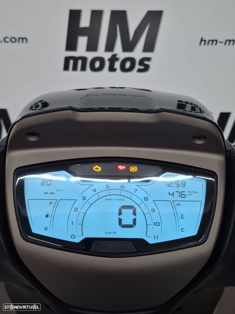 Piaggio Medley 125 - 8