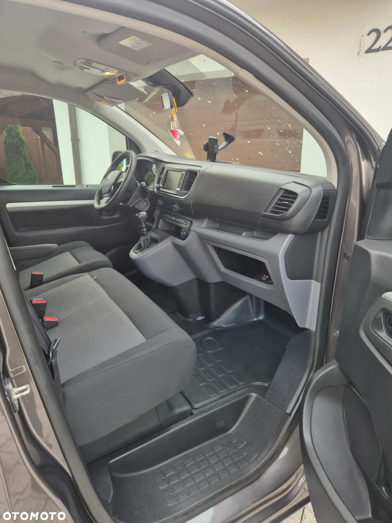 Citroën Jumpy Combi 2.0 BlueHDi XL 3t (bryg.) - 8