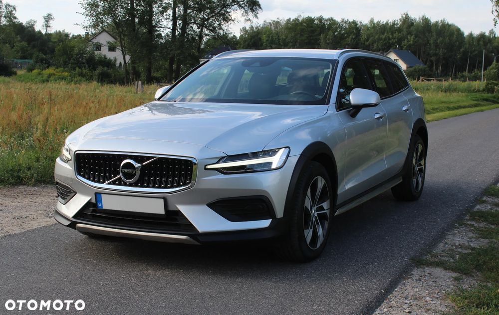 Volvo V60 Cross Country B4 D AWD Geartronic Pro - 8