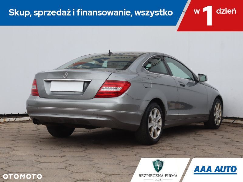 Mercedes-Benz Klasa C - 7