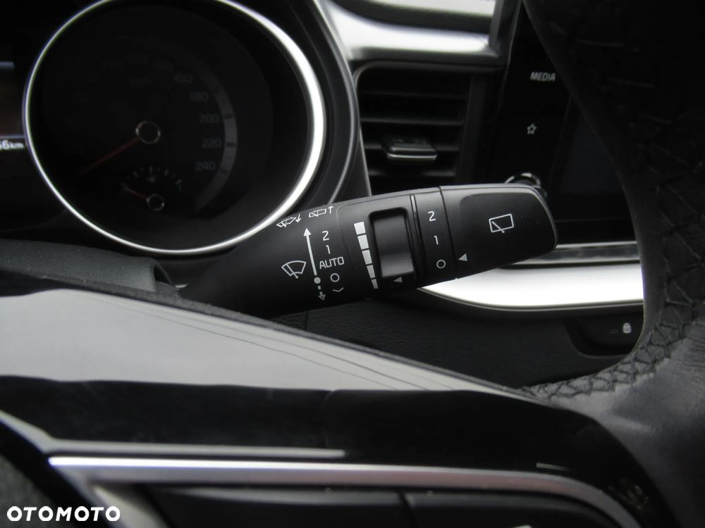 Kia Ceed 1.5 T-GDI M - 15