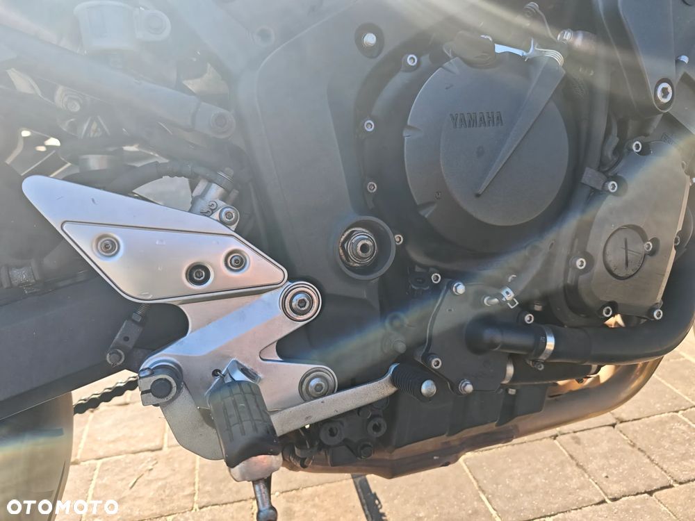 Yamaha FZ6 - 9