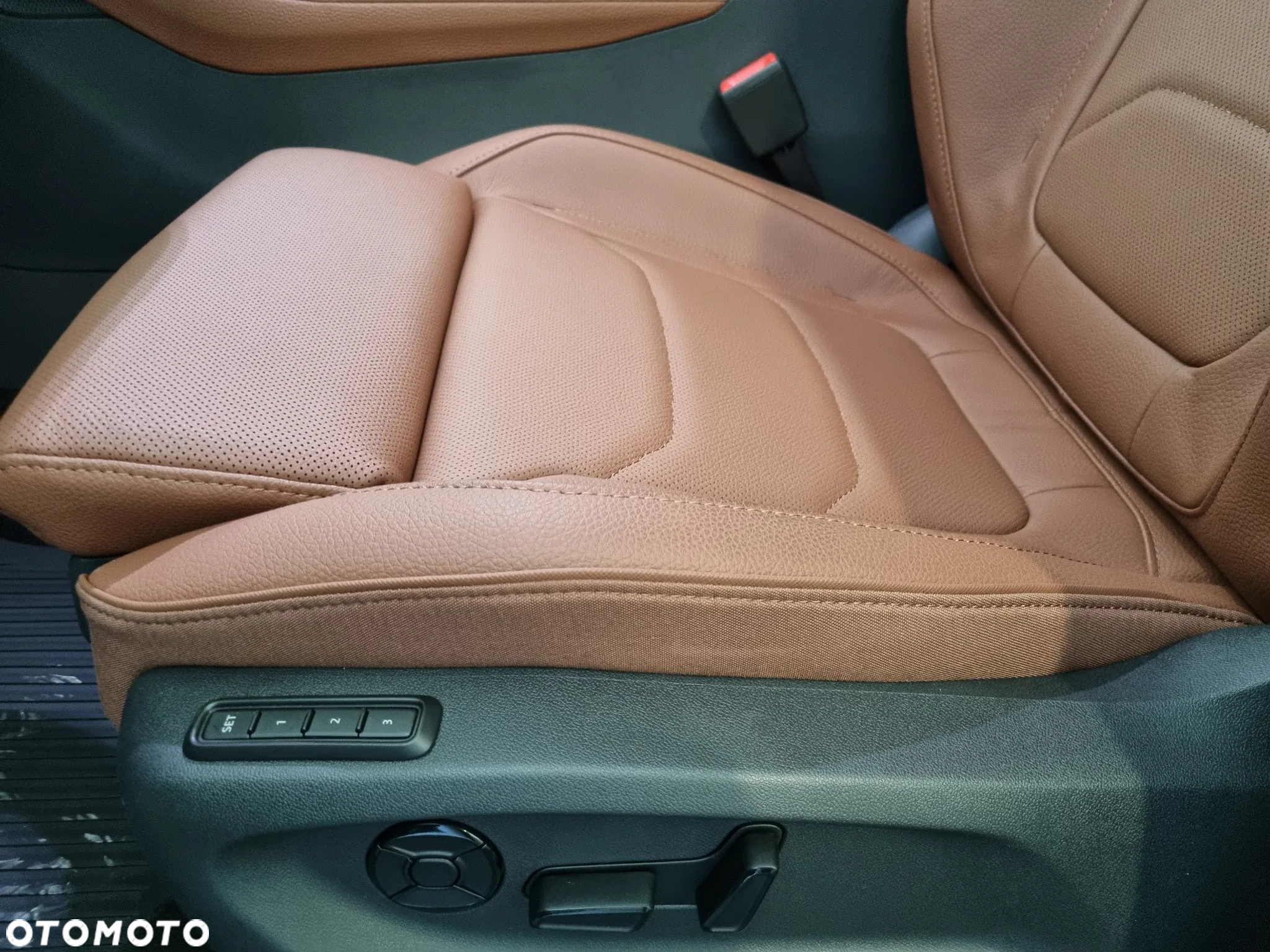 Skoda Kodiaq 2.0 TSI 4x4 Selection DSG - 10