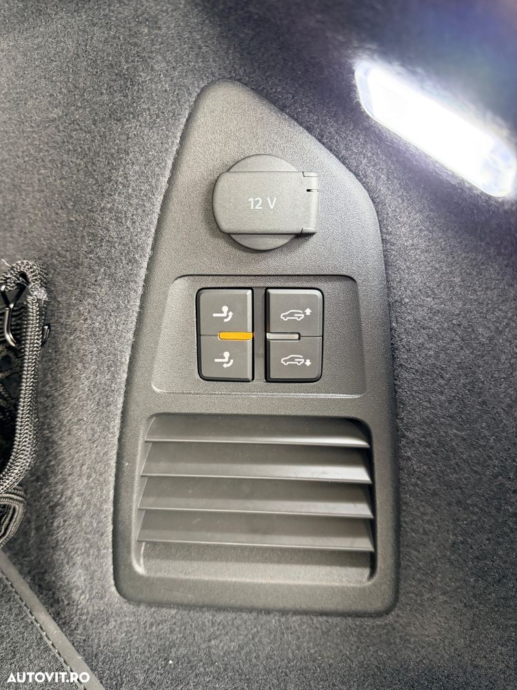 Volkswagen Touareg V6 e-Hybrid OPF 4Motion Aut. Elegance FINAL EDITION - 16