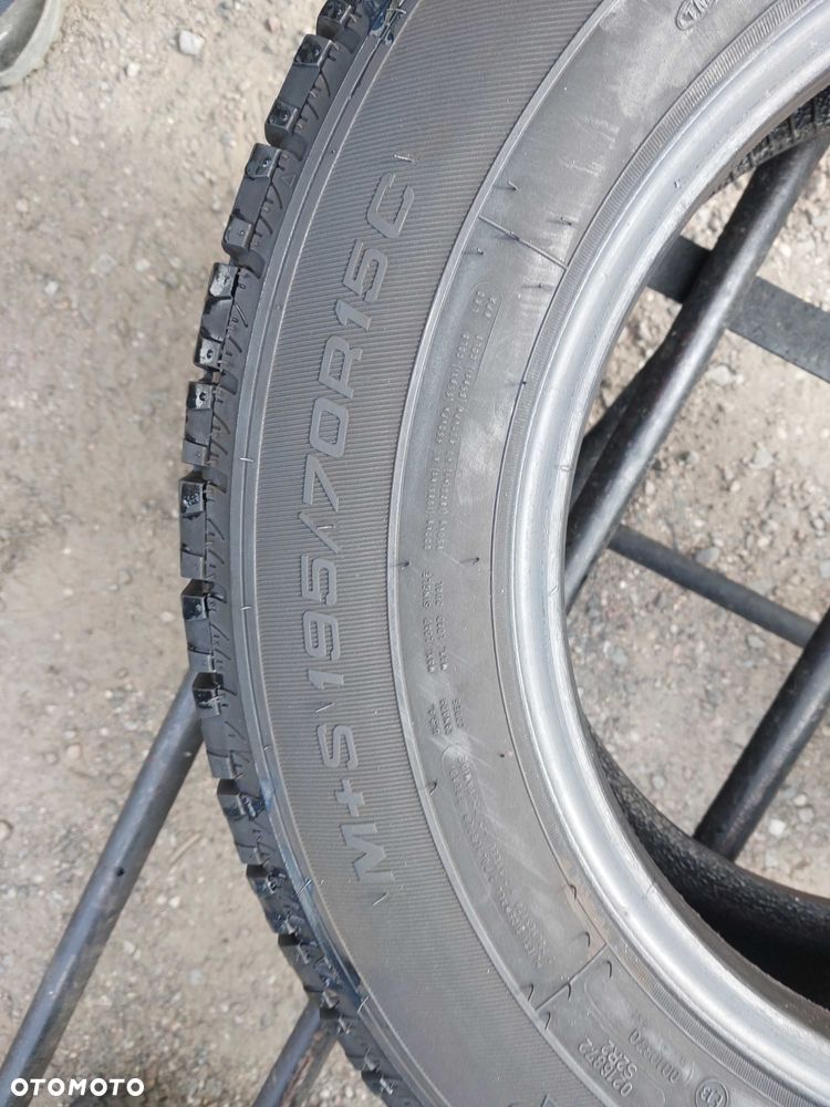 Opony  195.70.15c Goodyear bus Komplet Montaż - 3