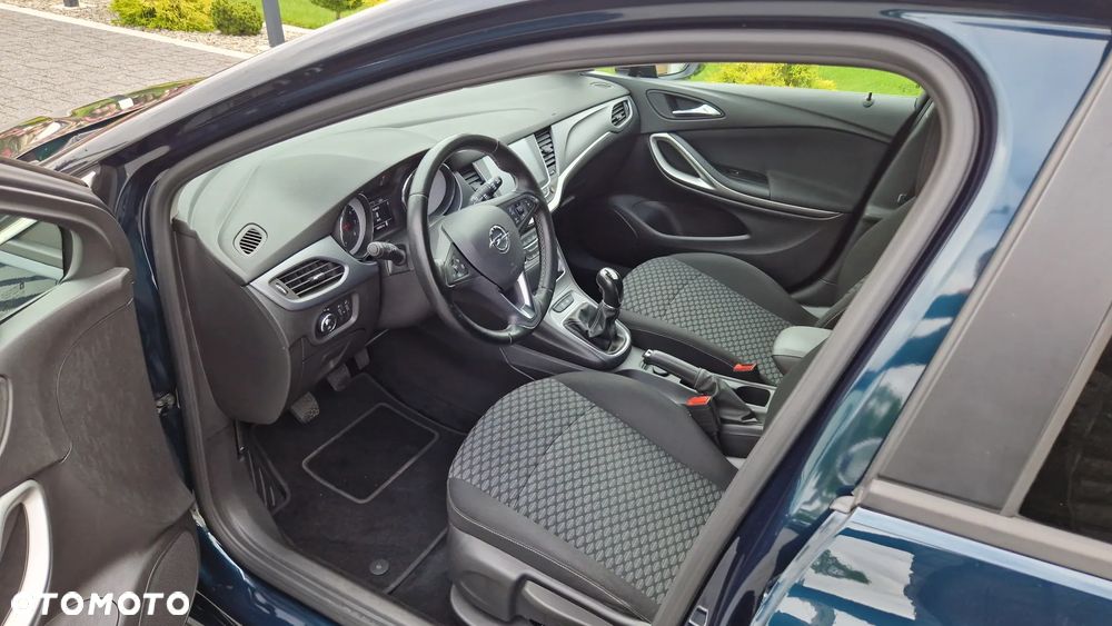 Opel Astra V 1.4 T Elite S&S - 15