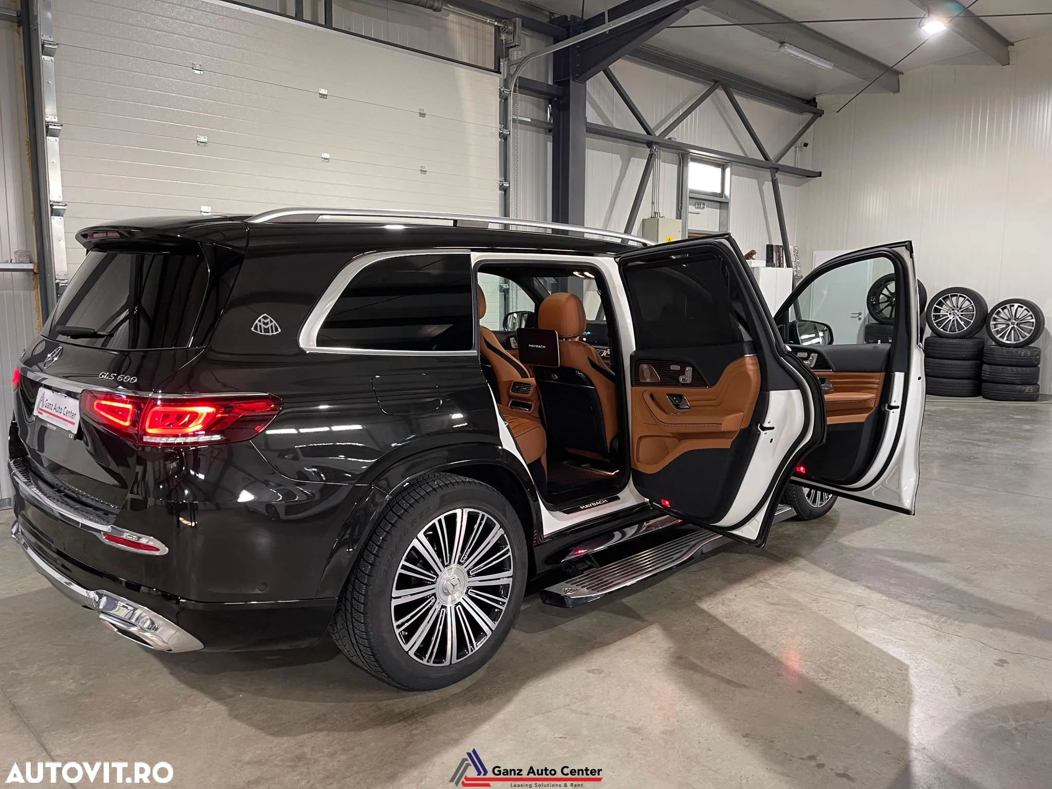 Mercedes-Benz GLS Maybach 600 4Matic 9G-TRONIC - 38