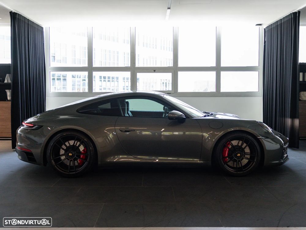Porsche 911 (992) Carrera 4 GTS PDK - 8