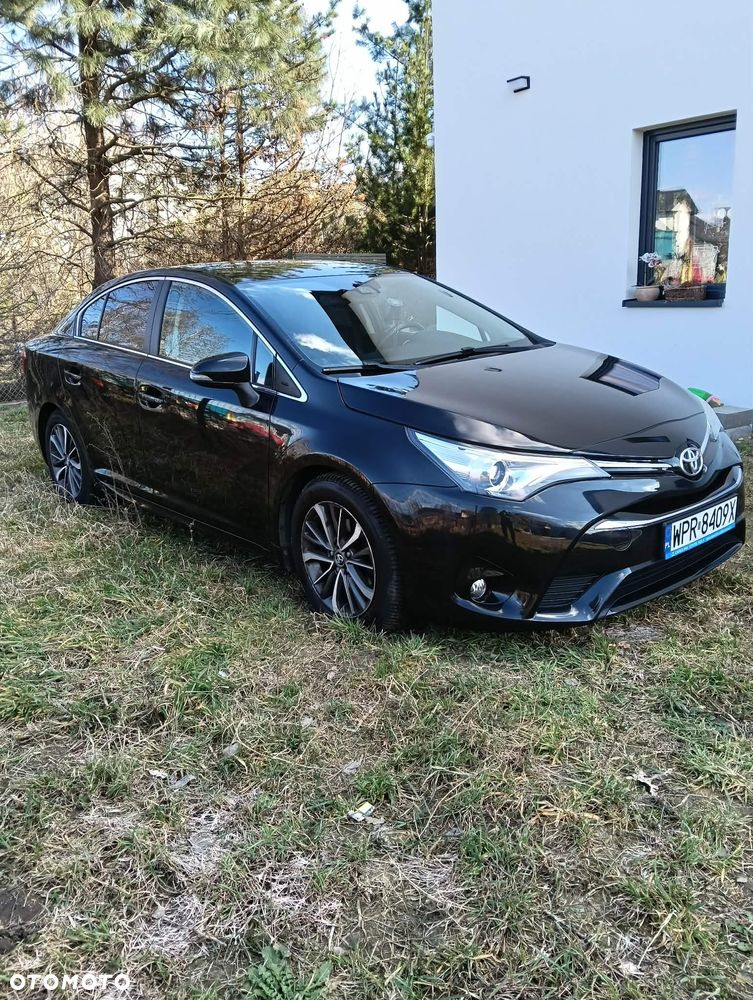 Toyota Avensis 2.0 Prestige MS - 3