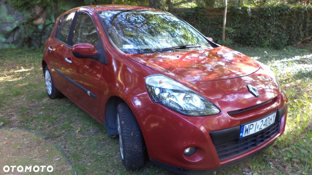 Renault Clio 1.2 16V All Inclusive - 2