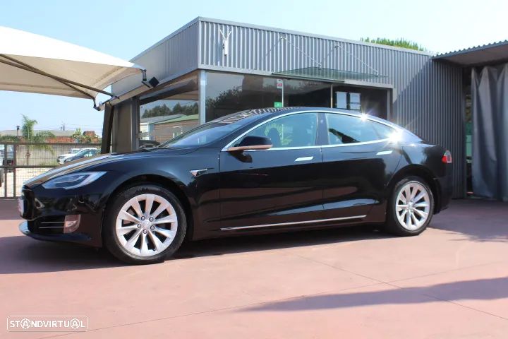 Tesla Model S 100D - 14
