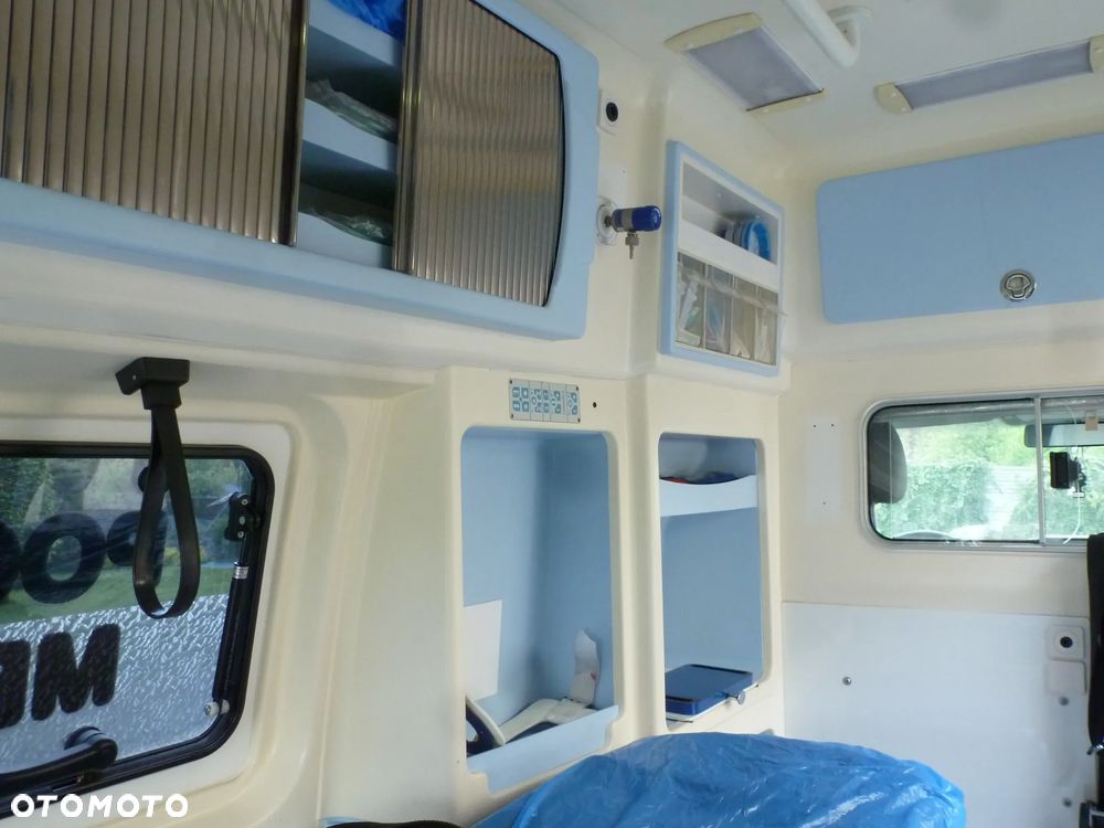 Volkswagen Transporter - 13