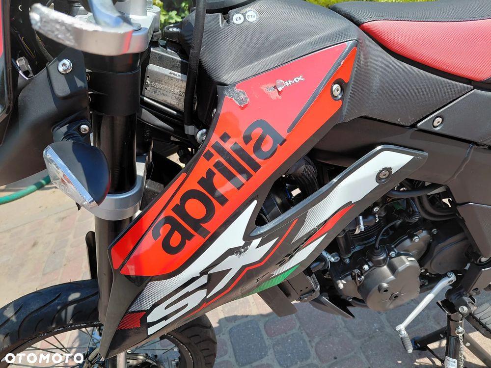 Aprilia SX - 10