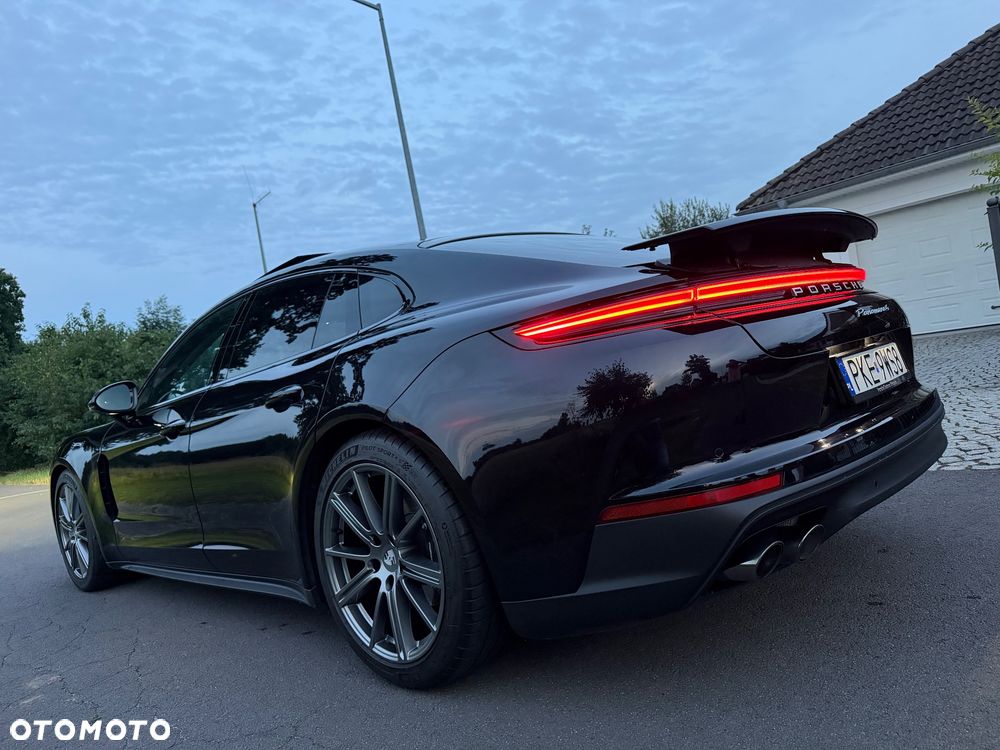 Porsche Panamera 4 - 36