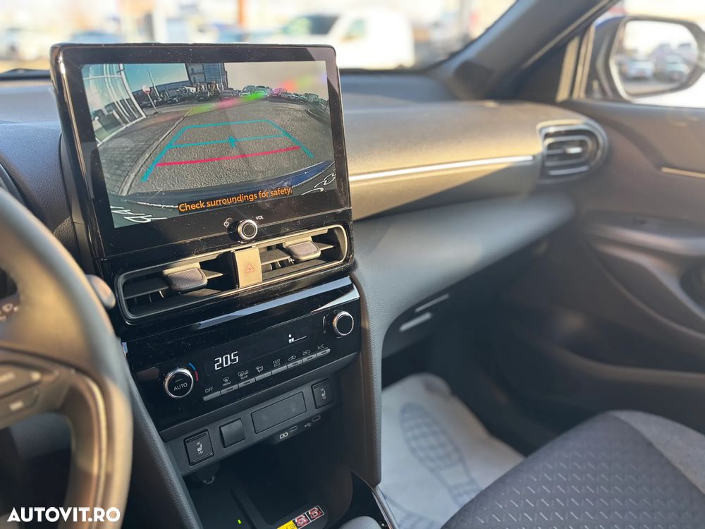 Toyota Yaris Cross 1.5 VVT-i HSD 4x2 Dynamic - 21