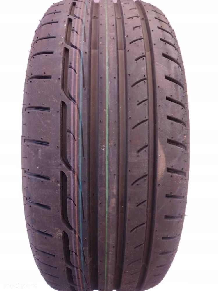 Dunlop Sport MAxx RT 225/45 R19 96W 2023 8mm