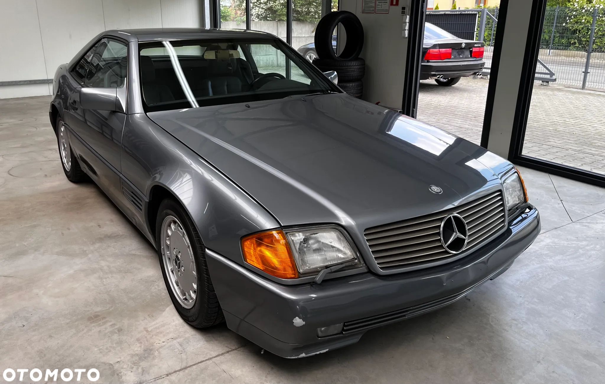 Mercedes-Benz SL - 1