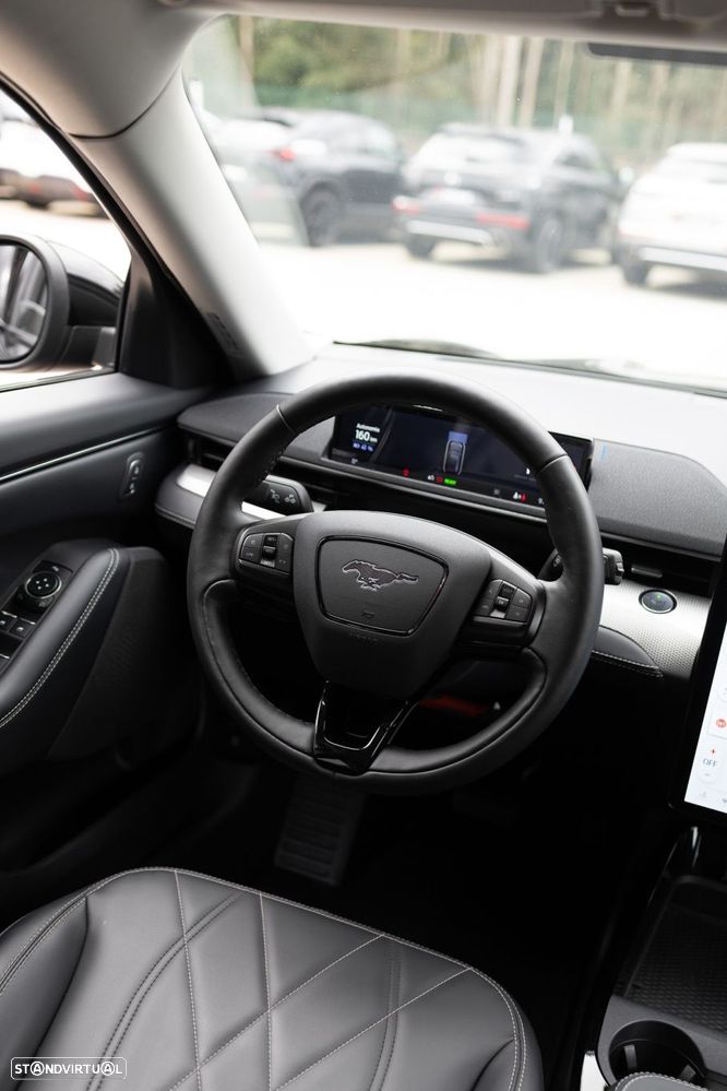 Ford Mustang Mach-E Alargada AWD - 8