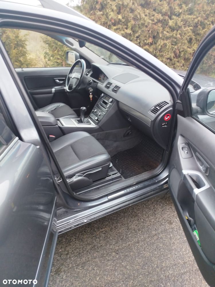 Volvo XC 90 D5 AWD Momentum - 7