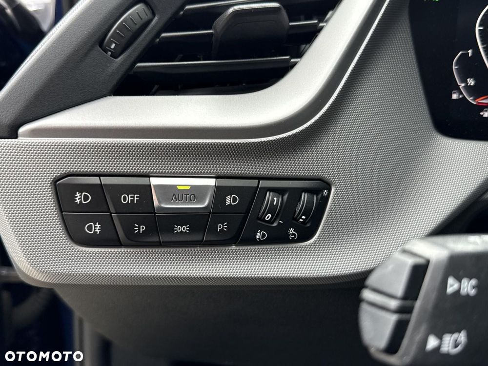 BMW Seria 1 - 18