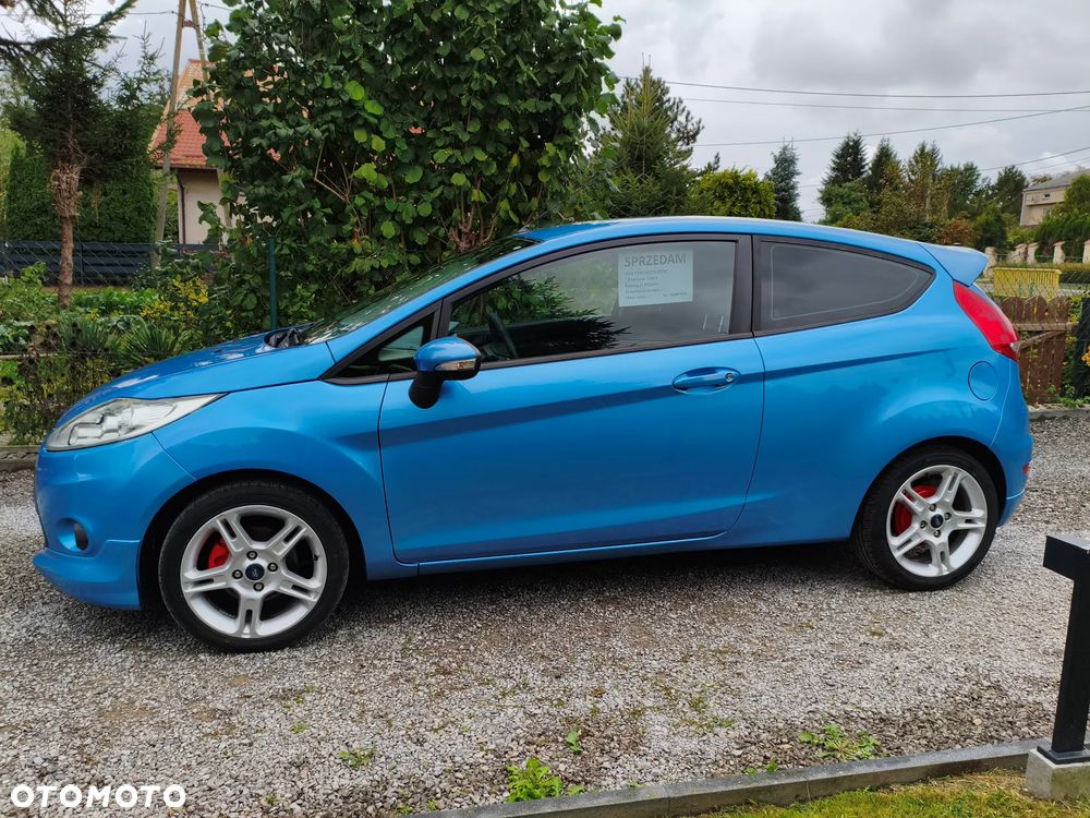 Ford Fiesta 1.6 Sport - 2