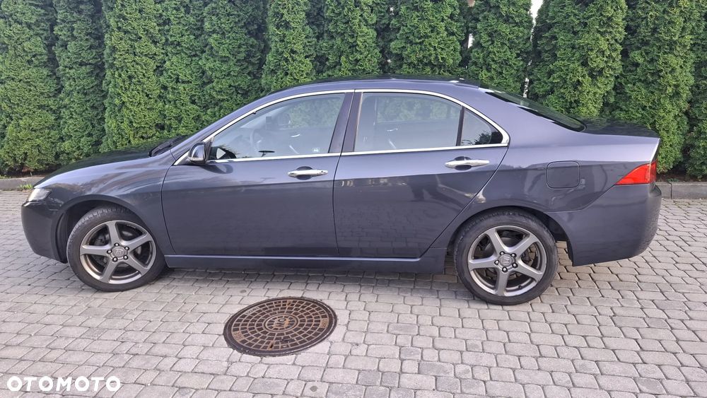 Honda Accord 2.0 Comfort - 1