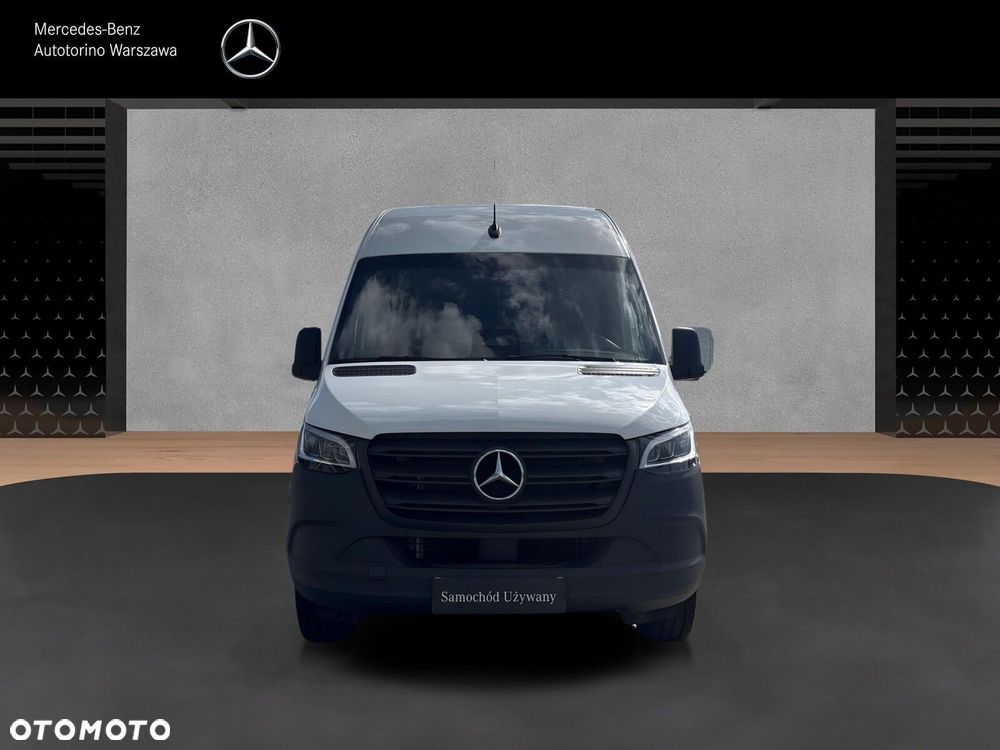 Mercedes-Benz Sprinter - 4