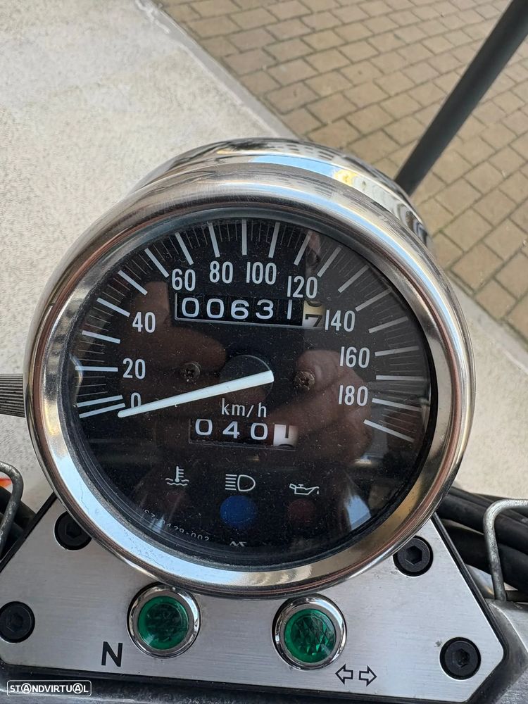 Suzuki VZ Marauder - 8