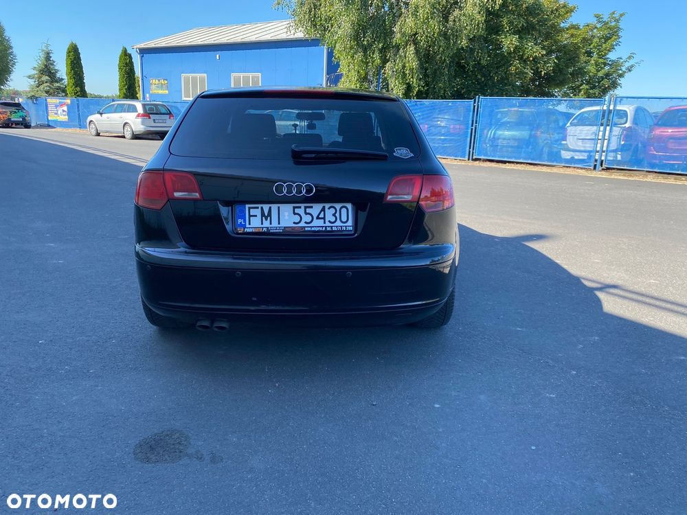 Audi A3 Sportback - 12