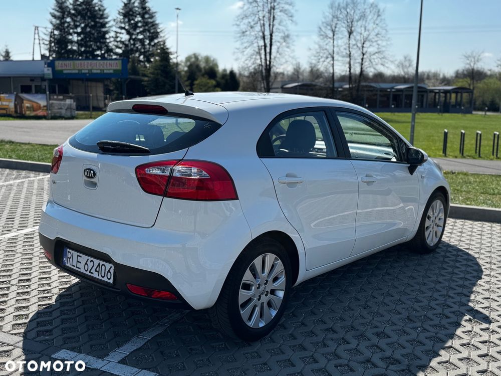 Kia Rio 1.2 Edition 7 - 3
