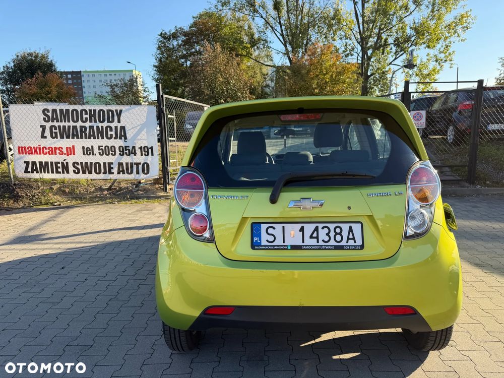 Chevrolet Spark 1.0 LS - 12