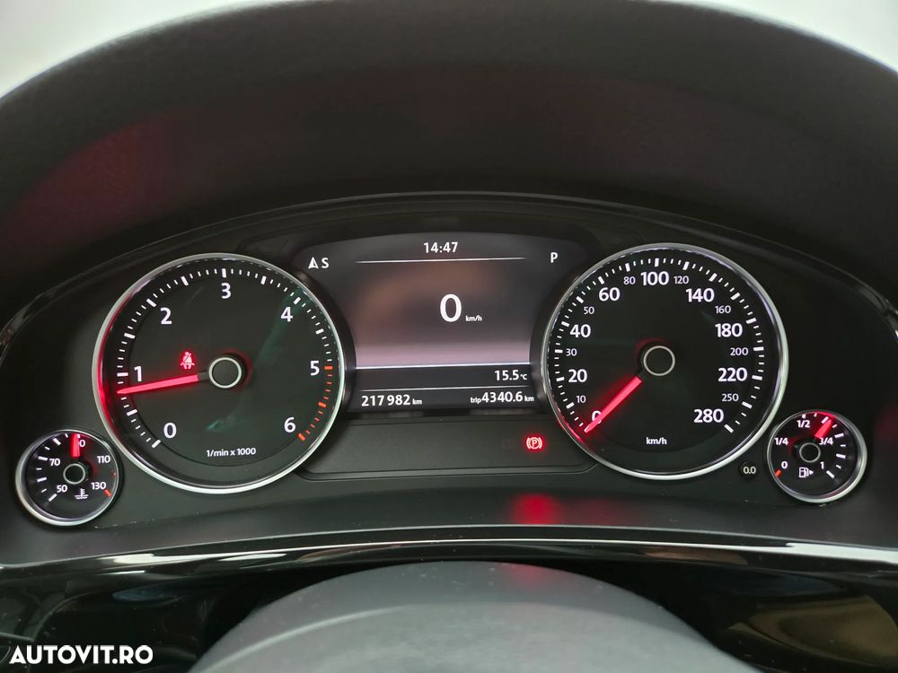 Volkswagen Touareg 3.0 V6 TDI SCR Blue Motion DPF Automatik Exclusive - 9