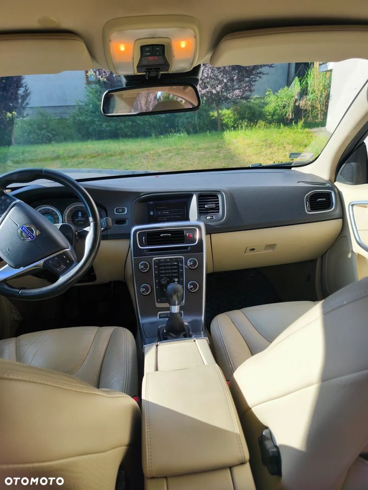 Volvo S60 T5 Summum - 11