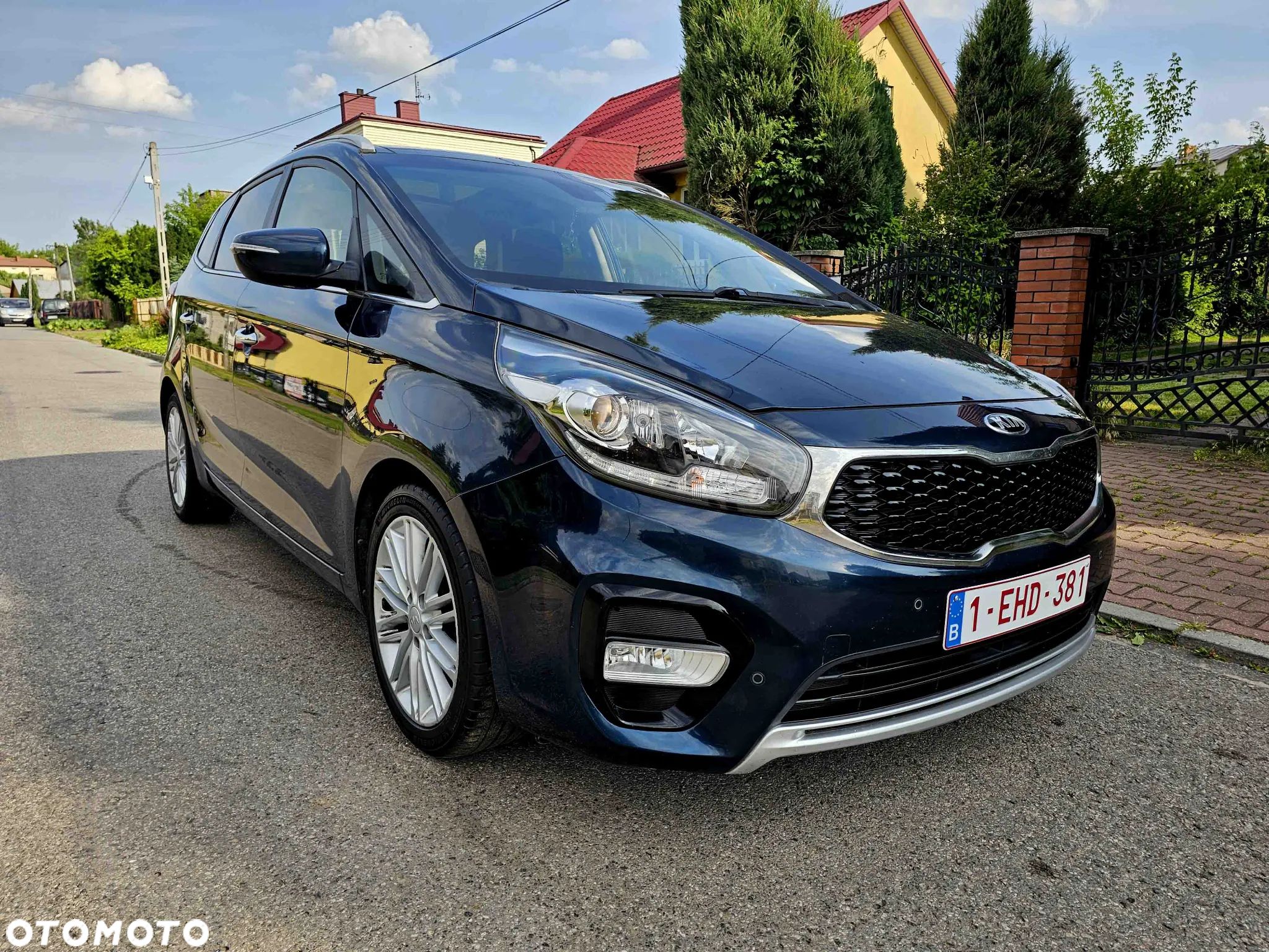 Kia Carens 1.7 CRDi M 7os - 1